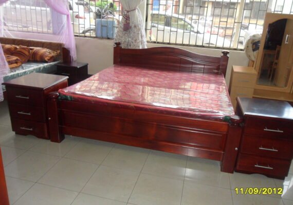 bed with drawers